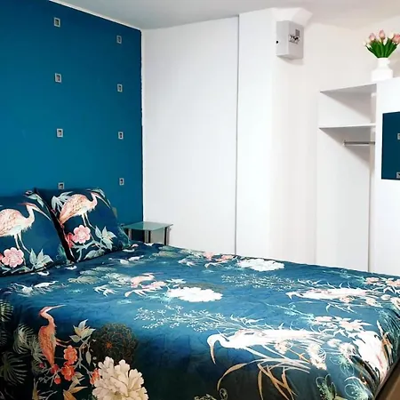 Jolie Avec 2 Partagees Paris